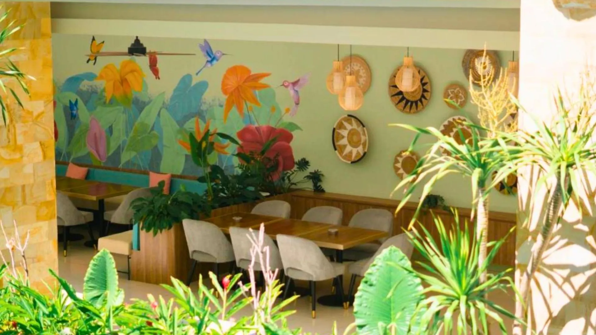 Superior Delano Apartament Kuta Lombok